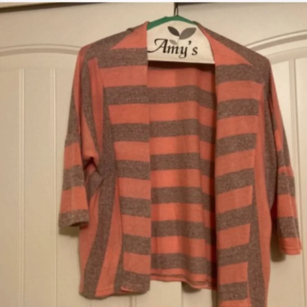 Edge Gray and Pink Striped Cardigan Sweater Small Open Front 3/4 Sleeve Knit - Picture 3 of 3